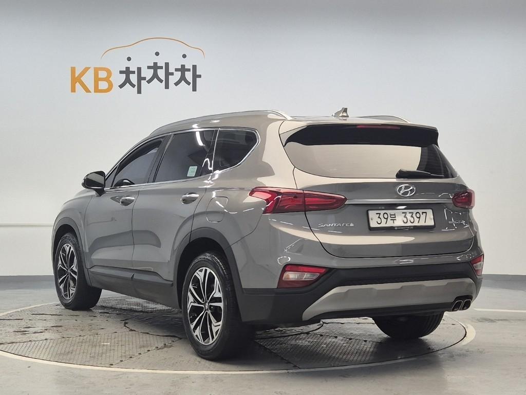 HYUNDAI Santa Fe - Vista 2