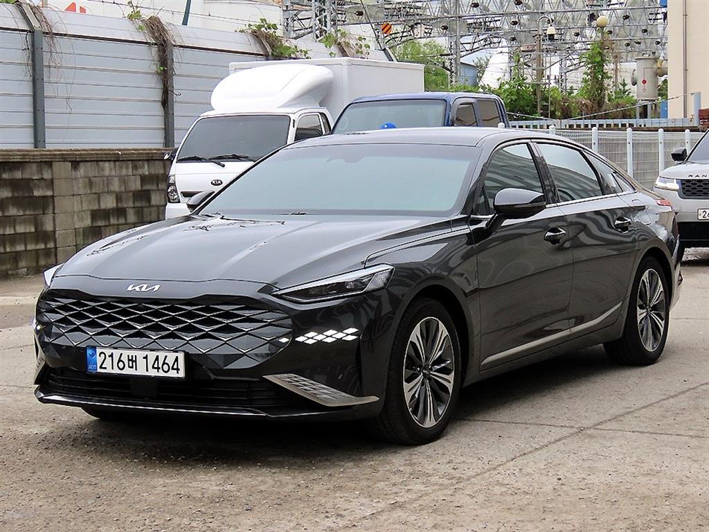 KIA K8 - Vista 2
