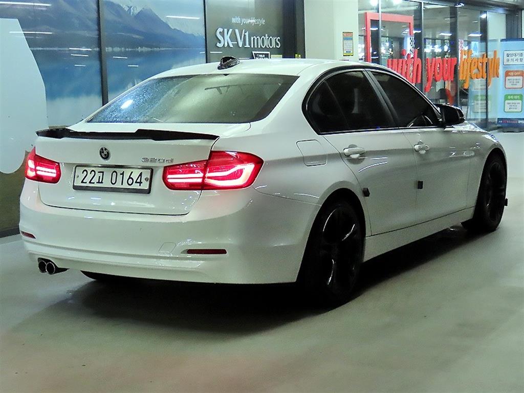 BMW 3 series - Vista 4