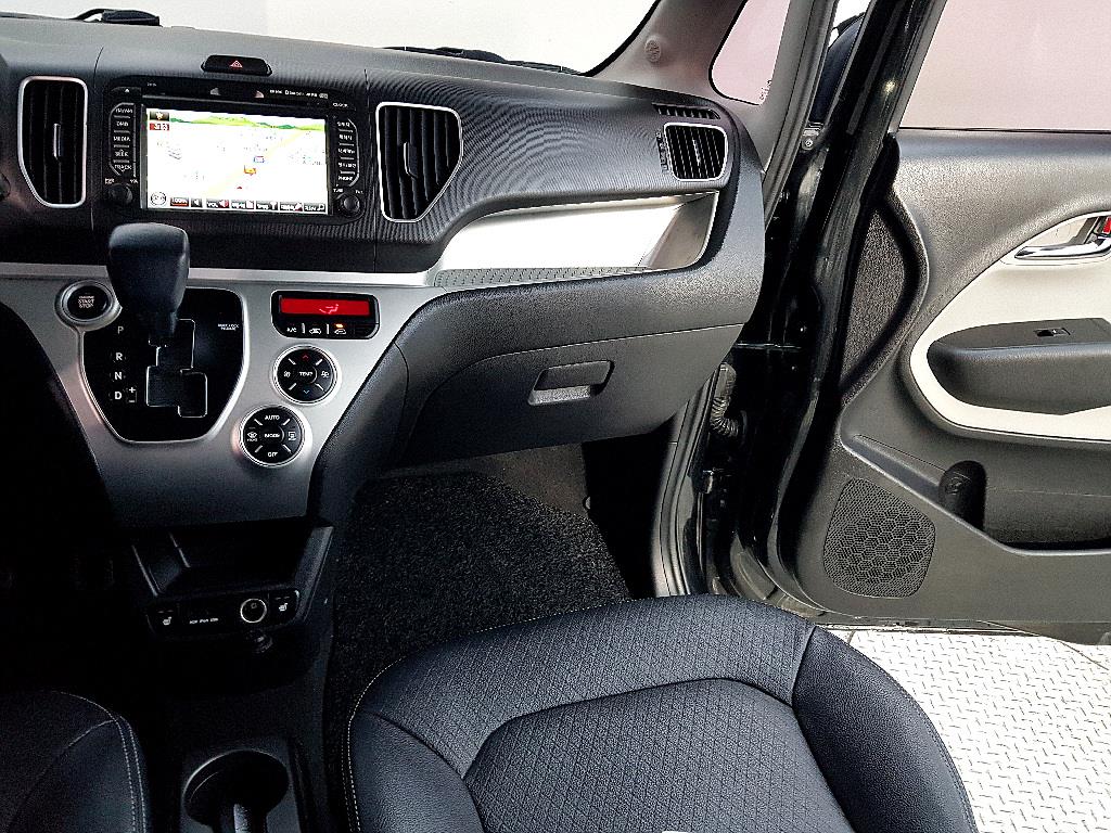 KIA Ray - Vista 10