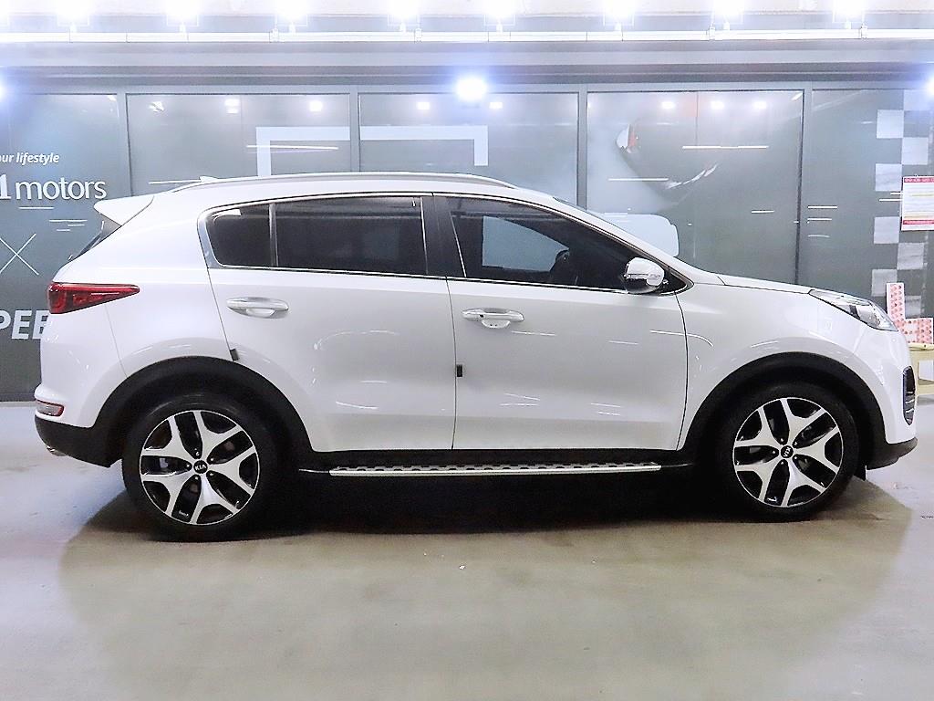 KIA Sportage - Vista 3