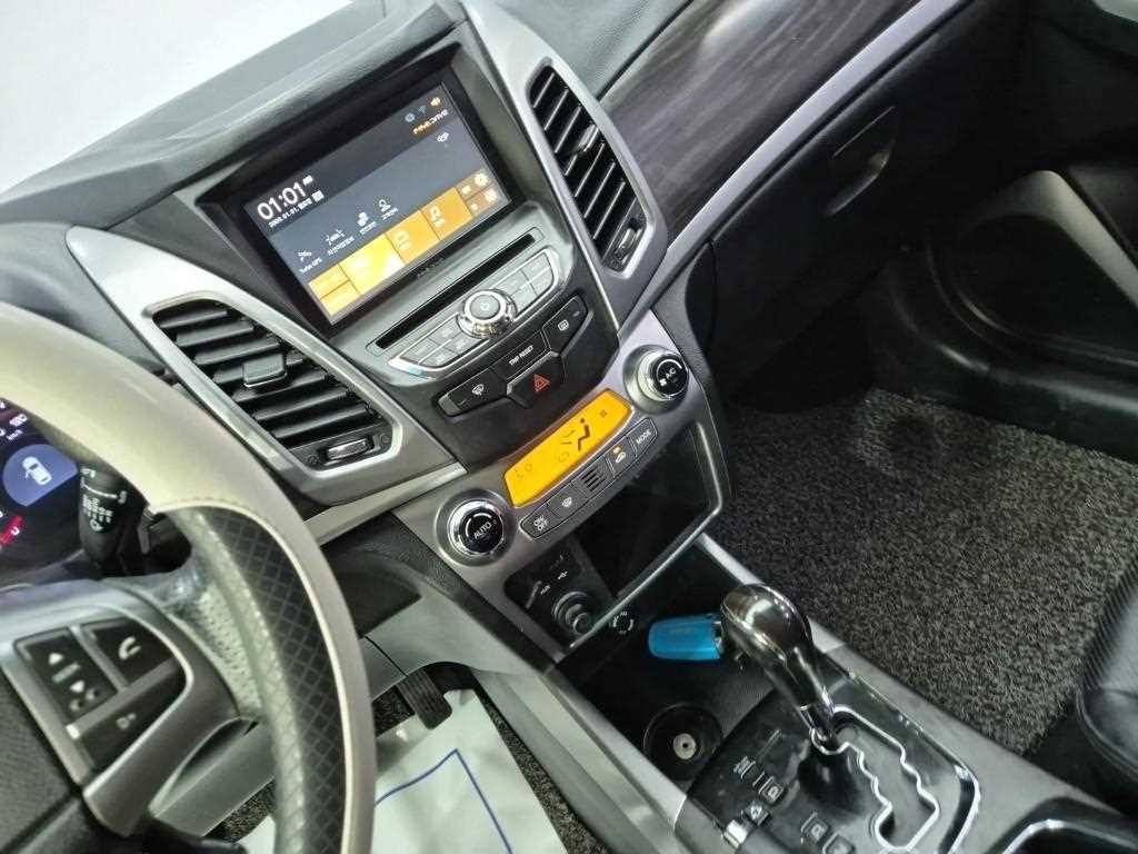 Ssangyong Korando - Vista 10