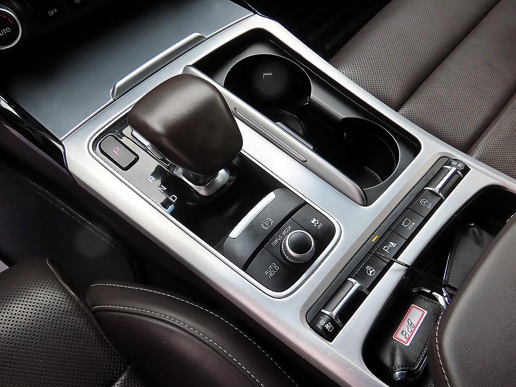 KIA Stinger - Vista 11