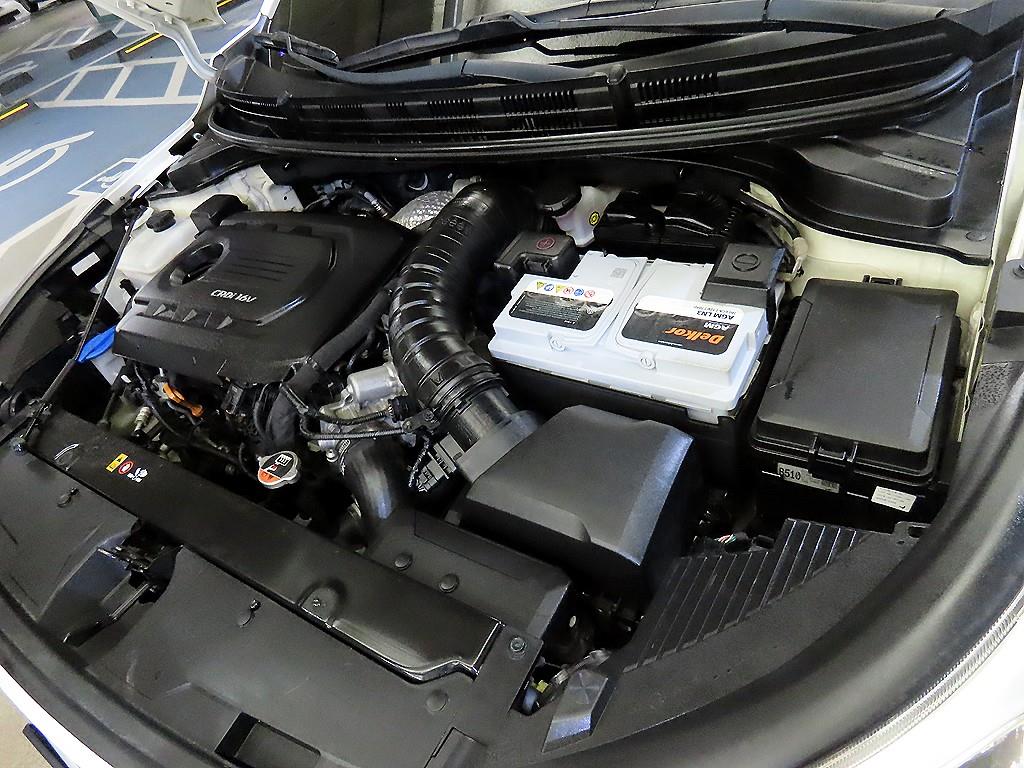 KIA Stonic 2019 Blanco - Importación desde Corea - HF Imports Iquique - Foto 19
