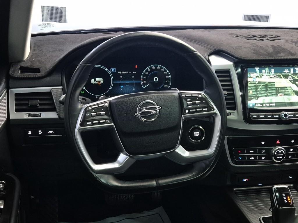 Ssangyong Rexton - Vista 9
