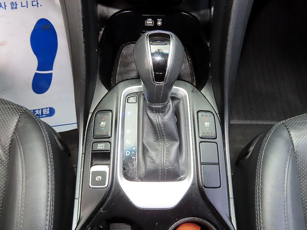 HYUNDAI Santa Fe - Vista 10