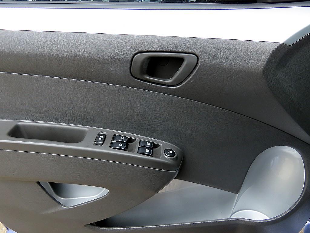 Chevrolet Spark - Vista 11