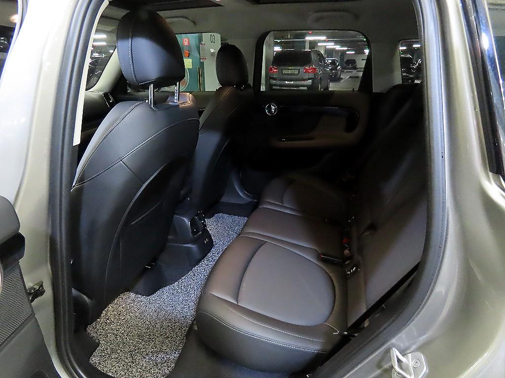 Mini Countryman - Vista 7
