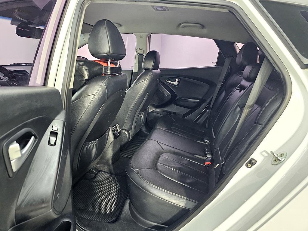 HYUNDAI Tucson - Vista 9