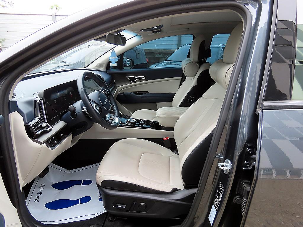 KIA Sportage - Vista 5