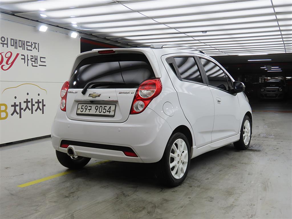 Chevrolet Spark - Vista 4