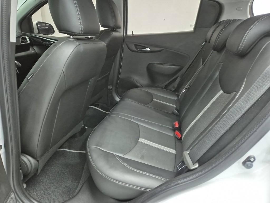 Chevrolet Spark - Vista 12