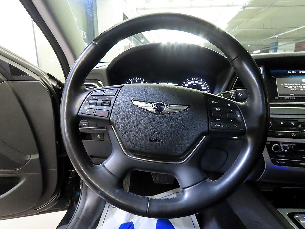 Genesis G80 - Vista 8