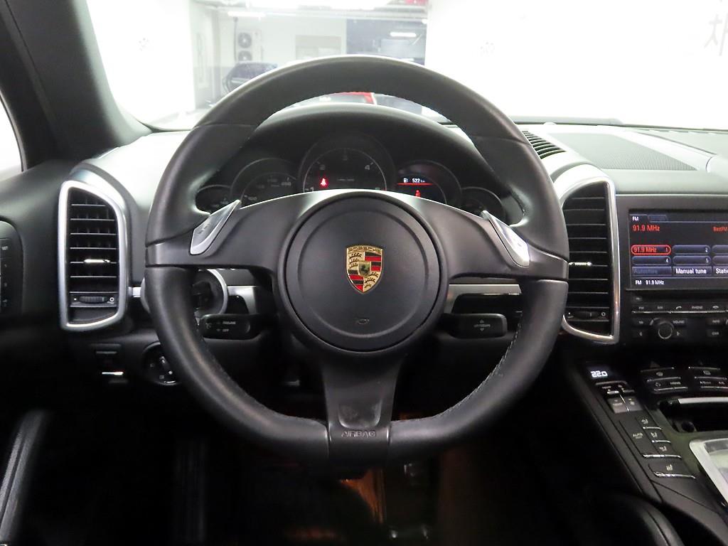 Porsche Cayenne - Vista 6