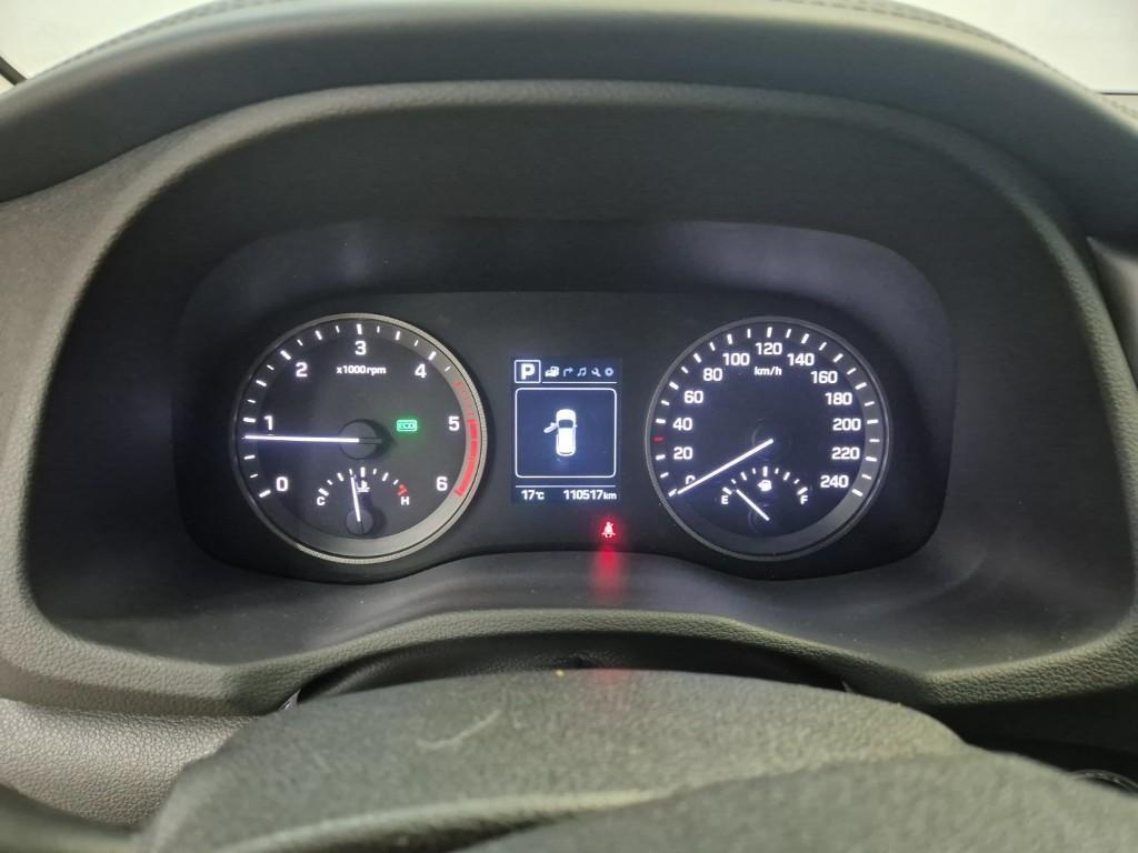 HYUNDAI Tucson - Vista 6