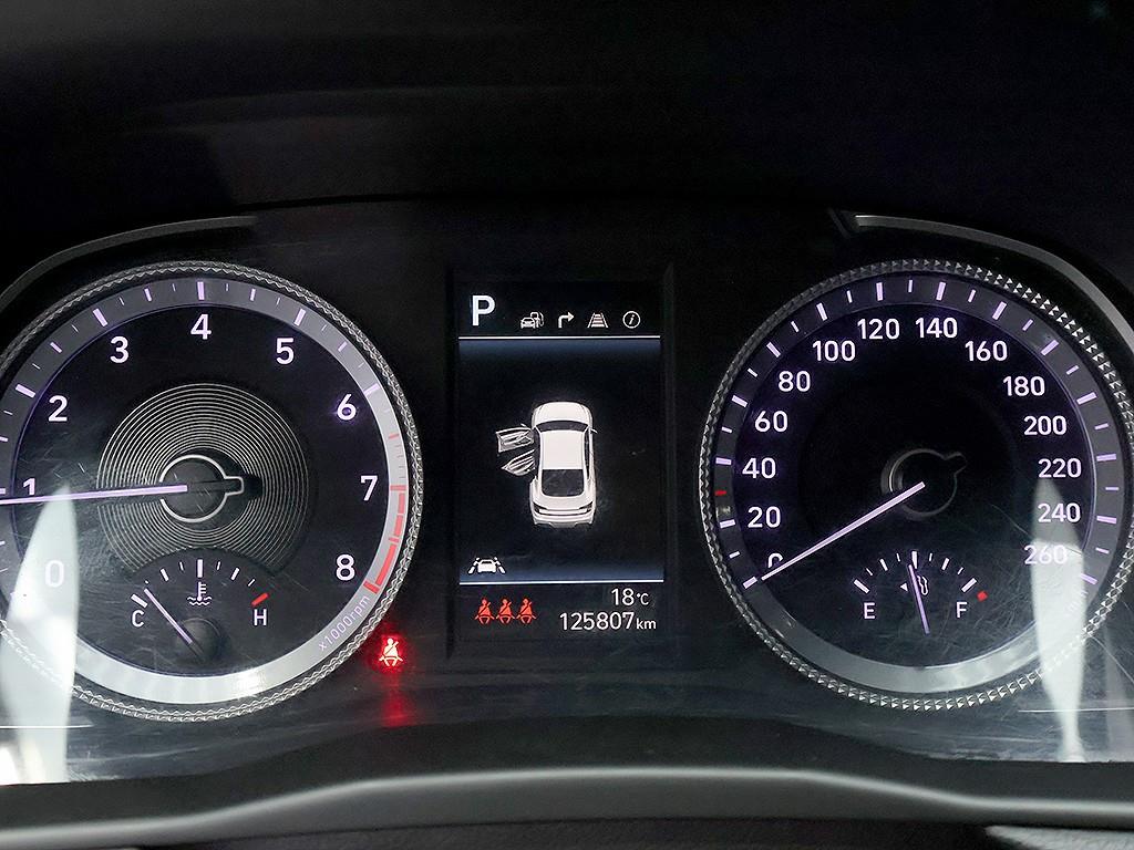 HYUNDAI Sonata - Vista 11