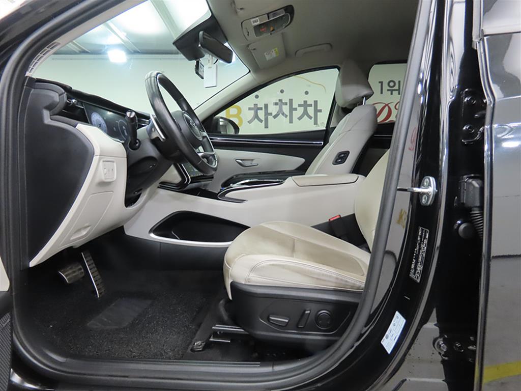 HYUNDAI Tucson - Vista 5