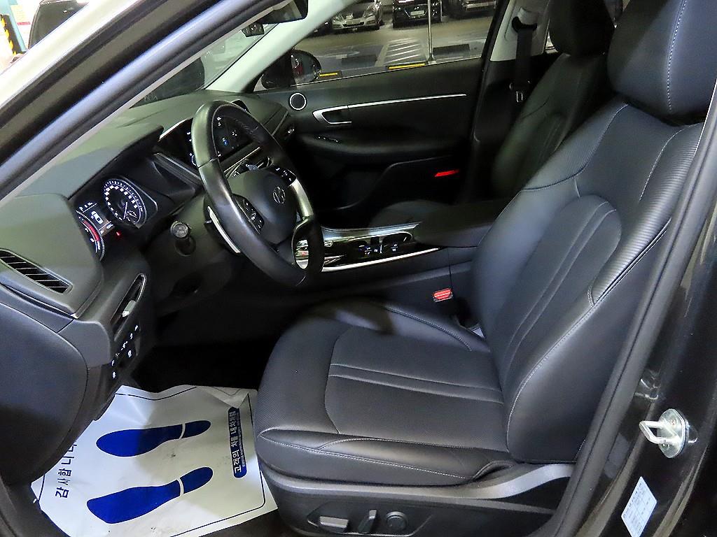 HYUNDAI Sonata - Vista 6