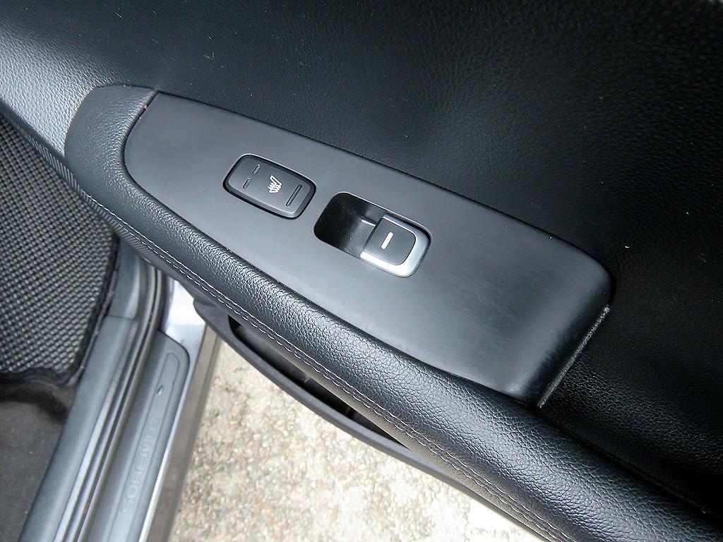 KIA Sorento - Vista 10