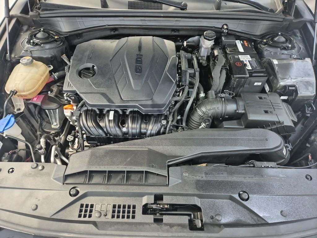 KIA K8 - Vista 5