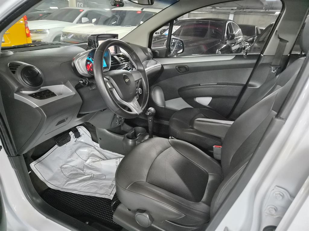 Chevrolet Spark - Vista 12