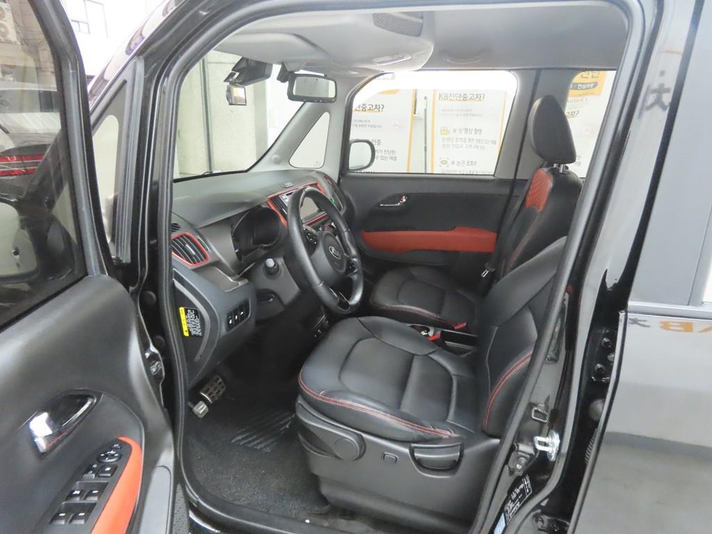 KIA Ray - Vista 5