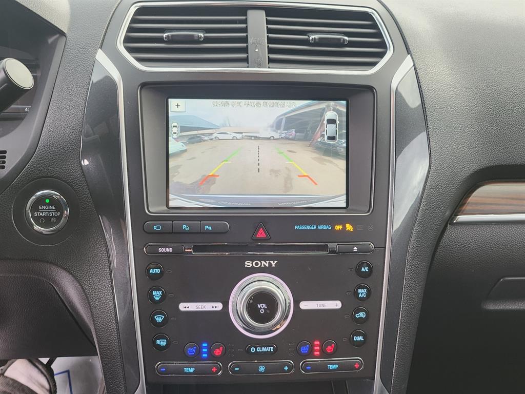 Ford Explorer - Vista 10
