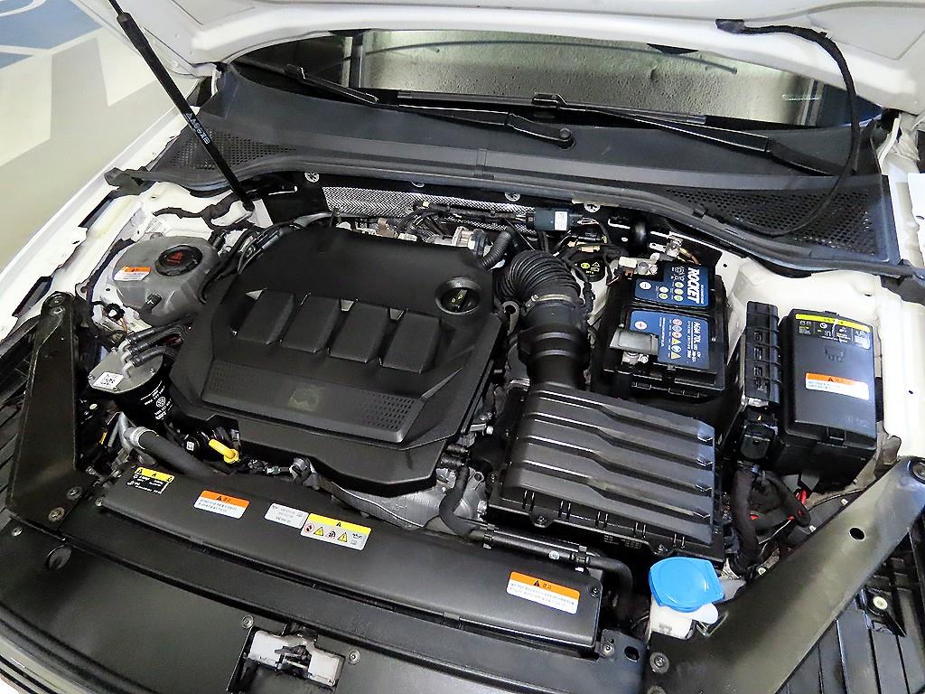 Volkswagen Passat 2022 - Importación desde Corea - HF Imports Iquique - Foto 19