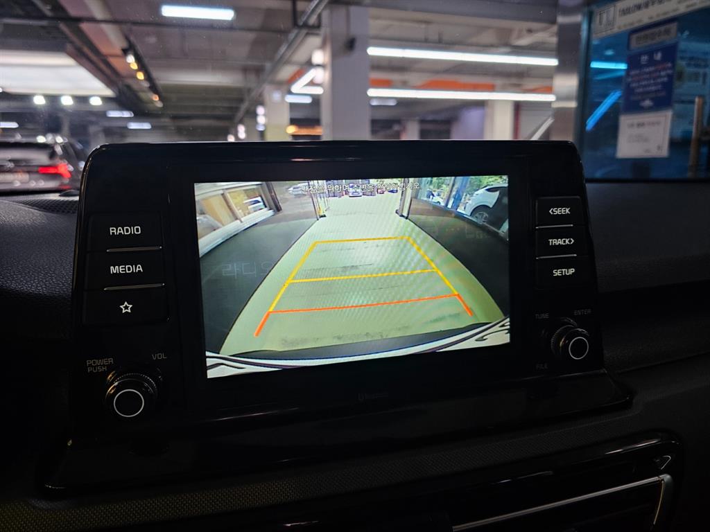 KIA Seltos - Vista 4