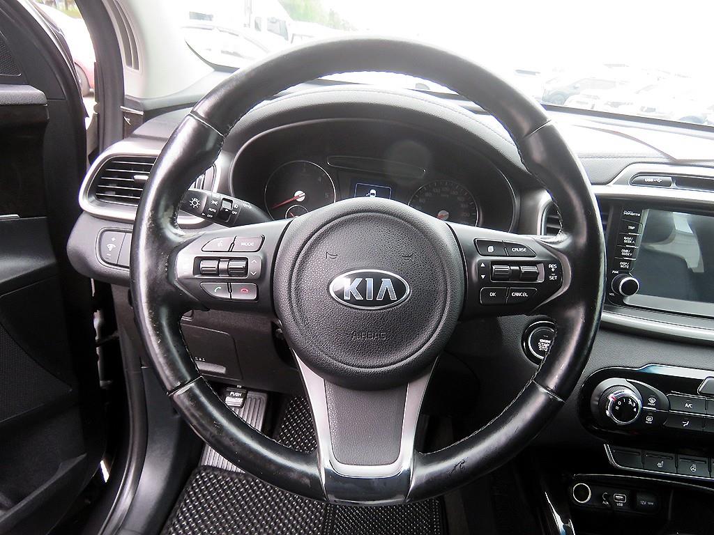 KIA Sorento - Vista 11