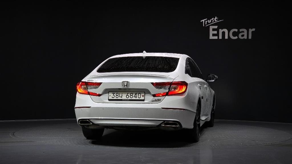 Honda Accord - Vista 4