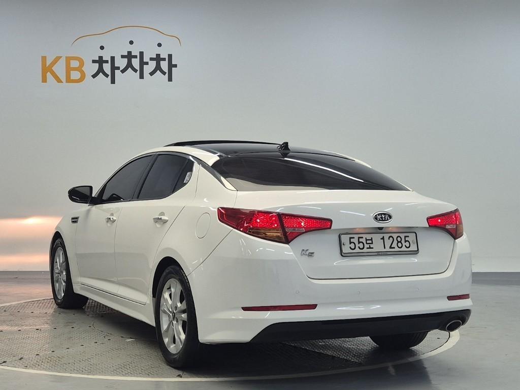 KIA K5 - Vista 2