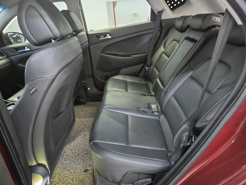 HYUNDAI Tucson - Vista 12
