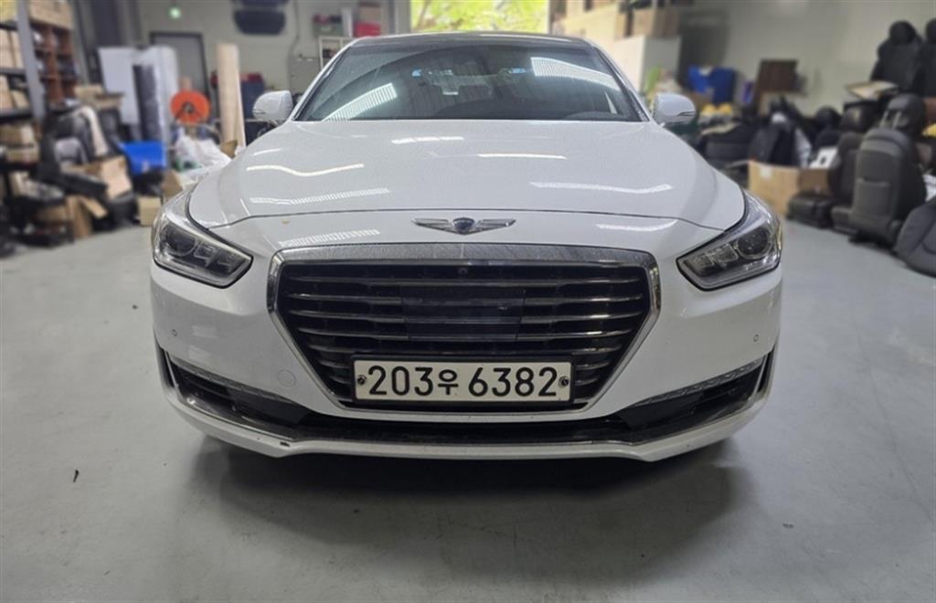 Genesis EQ900 2018 Blanco - Importación desde Corea - HF Imports Iquique - Foto 1