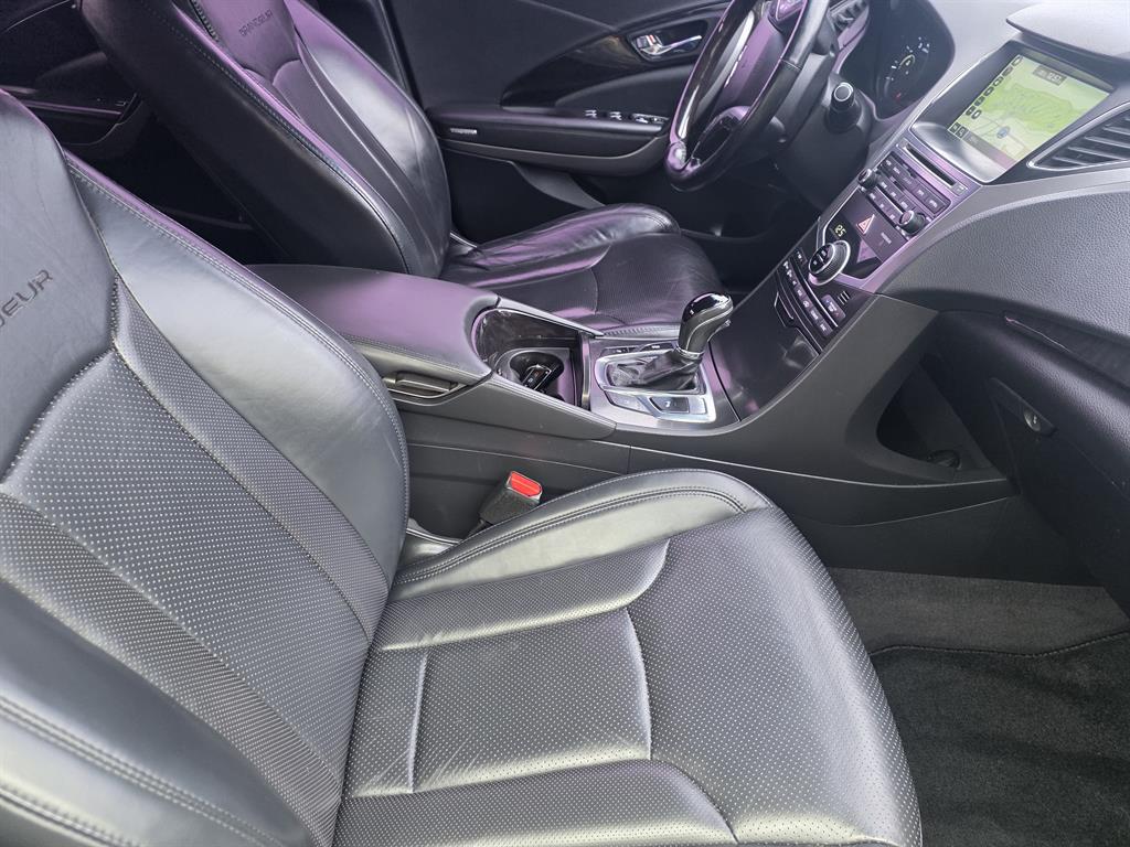 HYUNDAI Grandeur 2017 Negro - Importación desde Corea - HF Imports Iquique - Foto 18