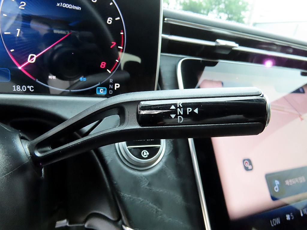 Mercedes Benz E class - Vista 10