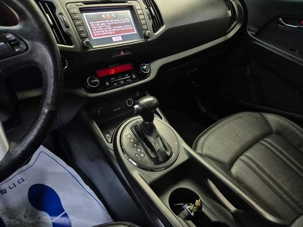 KIA Sportage - Vista 10