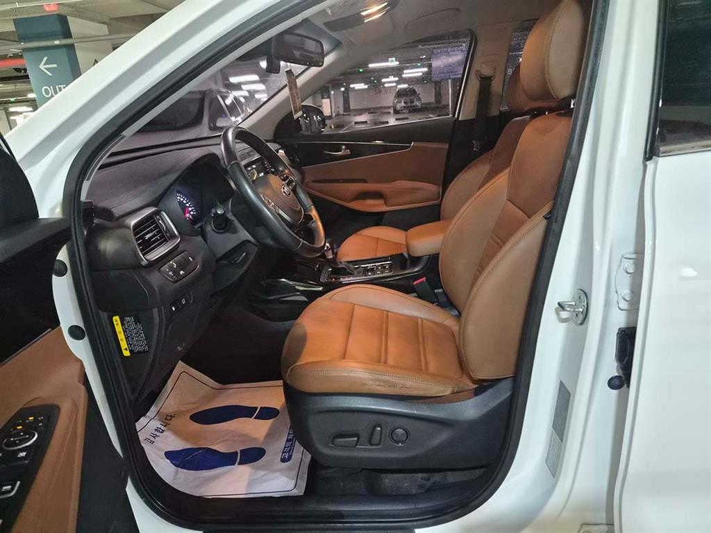 KIA Sorento - Vista 6