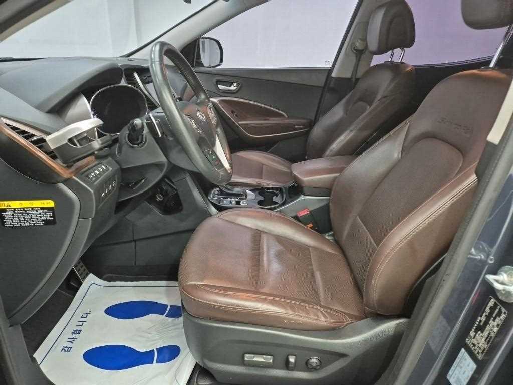 HYUNDAI Santa Fe - Vista 11