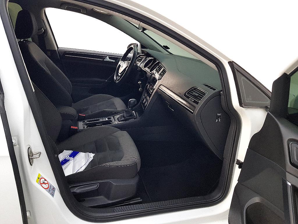 Volkswagen Golf 2016 Blanco - Importación desde Corea - HF Imports Iquique - Foto 16