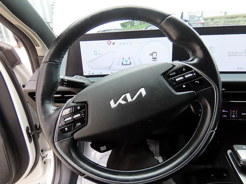 KIA EV6 - Vista 8