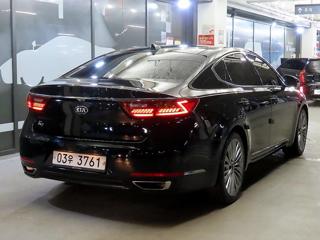 KIA K7 - Vista 4
