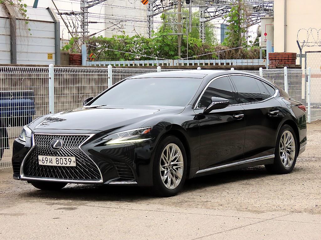 Lexus LS - Vista 2