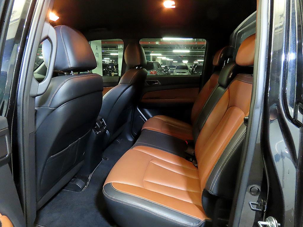 Ssangyong Rexton - Vista 7