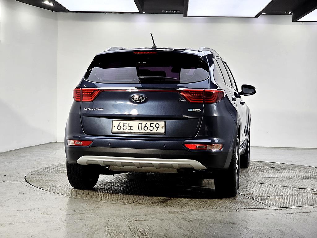 KIA Sportage - Vista 3