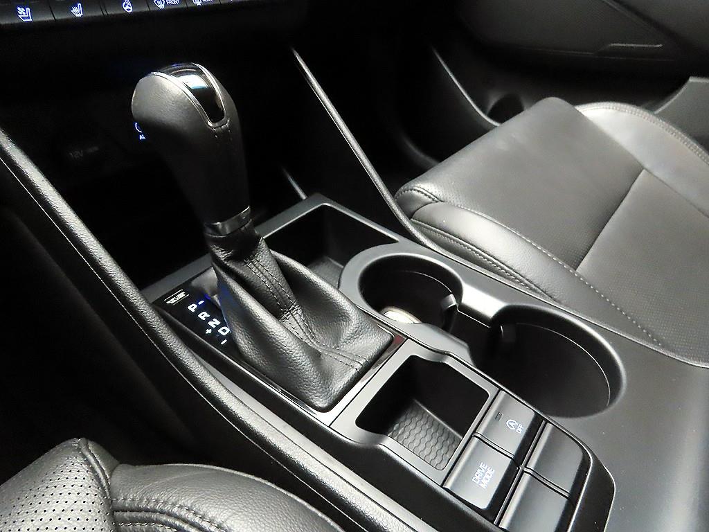 HYUNDAI Tucson - Vista 10