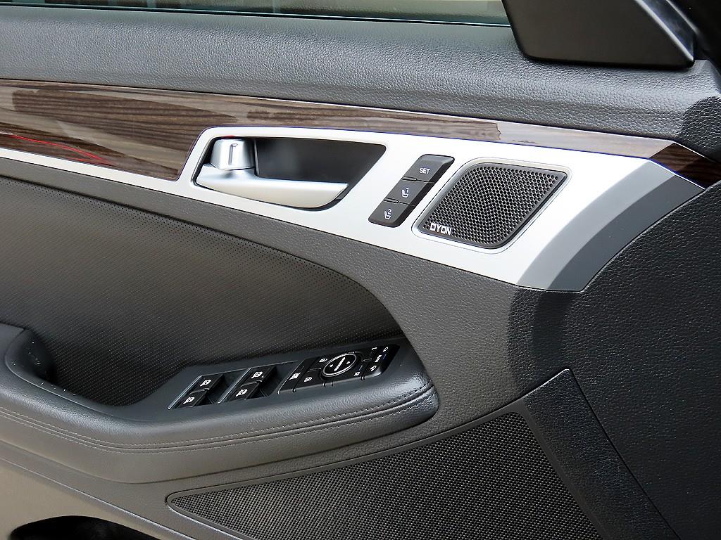 Genesis G80 - Vista 11