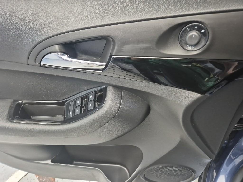 Chevrolet Orlando 2014 Azul - Importación desde Corea - HF Imports Iquique - Foto 18