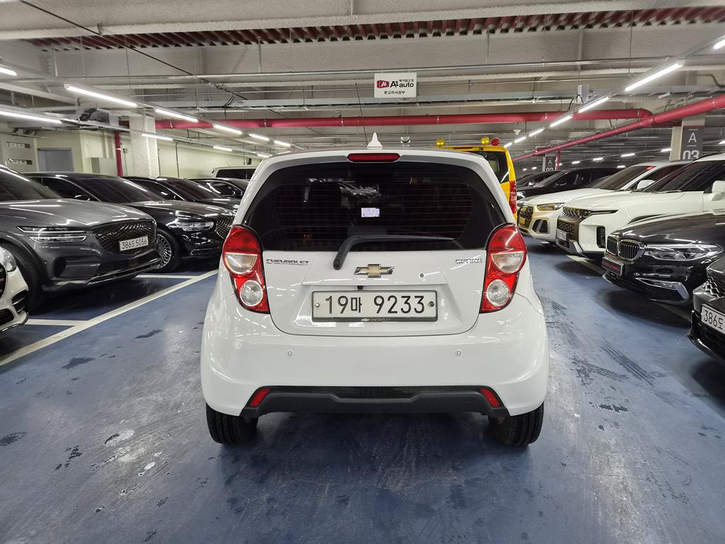 Chevrolet Spark - Vista 5
