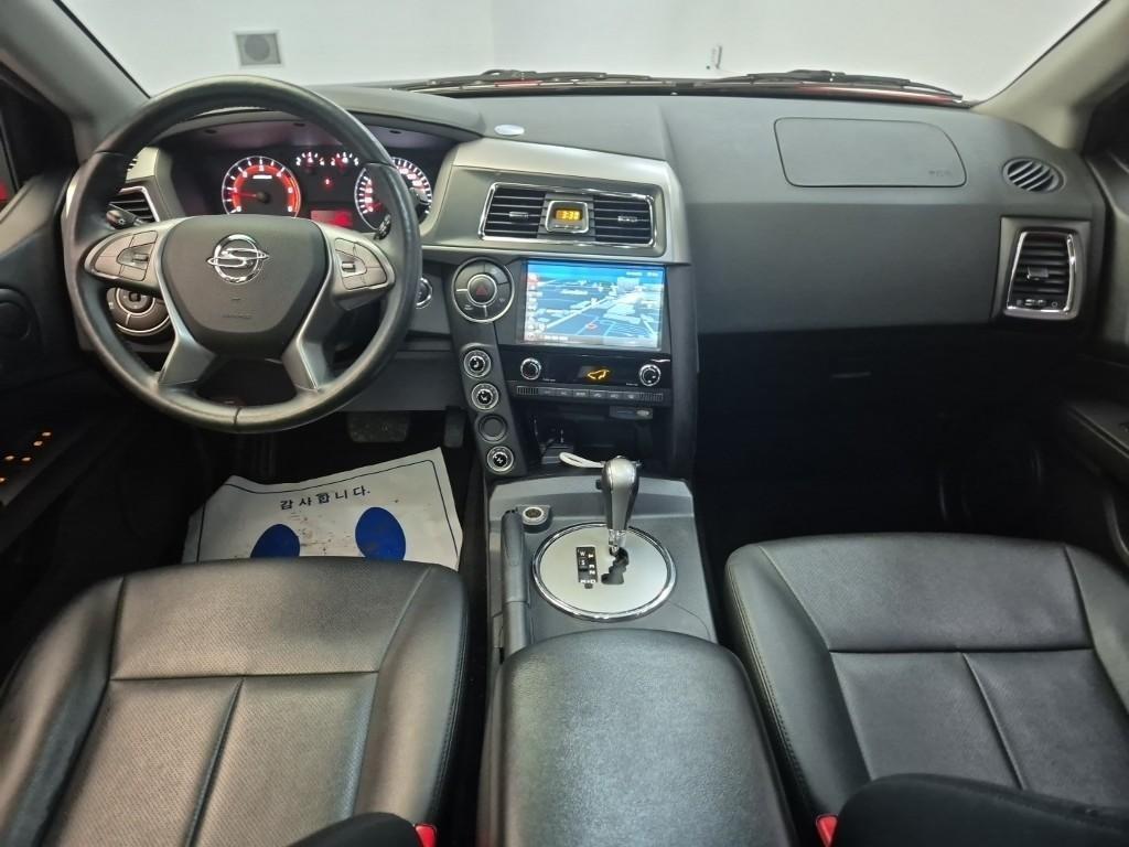Ssangyong Korando - Vista 11